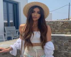 The star loves traveling and was in Mykonos, Greek in August 2020.